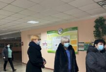 В Одессе учительница била школьника бутылкой по голове (видео)