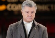 Порошенка не затримуватимуть у київському аеропорту: названо причину