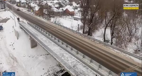 У Могилеві-Подільському за програмою Зеленського вперше за 80 років відремонтували міст на трасі М-21