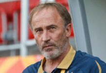 Головного тренера збірної України з футболу не взяли до тероборони Києва