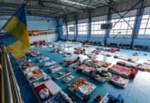 «Ніхто не залишився на вулиці»: сотні тисяч вимушених переселенців знайшли притулок на Закарпатті