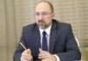 Украинцам, живущим в зоне боевых действий, начали раздавать продукты