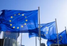 Украину покинули уже 3 миллиона человека: в какие страны они уезжают