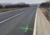 Українці підтримали заклик Укравтодору знищувати позначки окупантів на інфраструктурних об’єктах