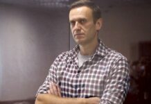 Убитый в Буче однофамилец Навального действительно был его родственником