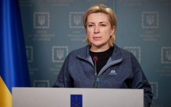 Ирина Верещук назвала три области, из которых нужно срочно выехать Ирина Верещук назвала три области, из которых нужно срочно выехать