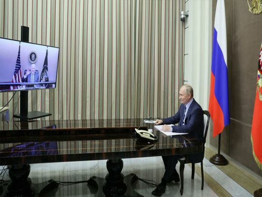 «Може бути кілька видів онкологій»: стали відомі нові подробиці хвороби путіна