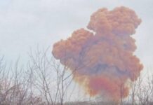 В Рубежном вновь обстреляли цистерну с азотной кислотой: жителей просят не выходить на улицу