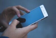 Ученые назвали приложения, которые могут прослушивать пользователей даже с выключенным микрофоном