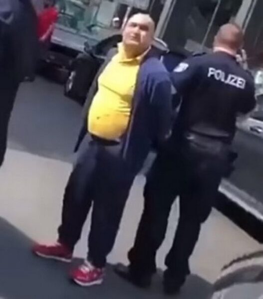 У Берліні вірменин на легковому автомобілі врізався в натовп: є жертви