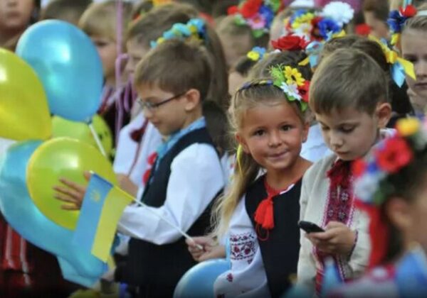 Шмыгаль рассказал, как школы Украины начнут учебный год Шмыгаль рассказал, как школы Украины начнут учебный год