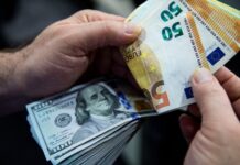 Курс валют в Украине 28 августа 2022: сколько стоит доллар и евро