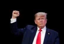 Трамп відмовився відповідати на запитання прокурора, скориставшись П’ятою поправкою до конституції США