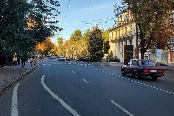 Новая разметка и изменение схемы движения: новшества на дорогах Одессы Новая разметка и изменение схемы движения: новшества на дорогах Одессы