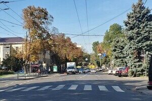 Новая разметка и изменение схемы движения: новшества на дорогах Одессы Новая разметка и изменение схемы движения: новшества на дорогах Одессы