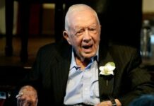 Американський експрезидент відмовився лягати до лікарні та вирішив померти вдома