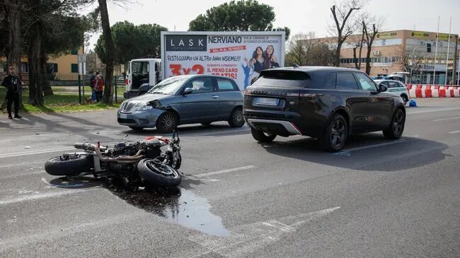 Відомий боєць ММА помер у 27 років після моторошної аварії (відео)