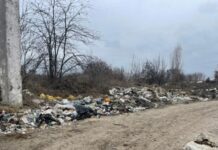 Незаконную свалку на полях фильтрации в Одессе удалось ликвидировать