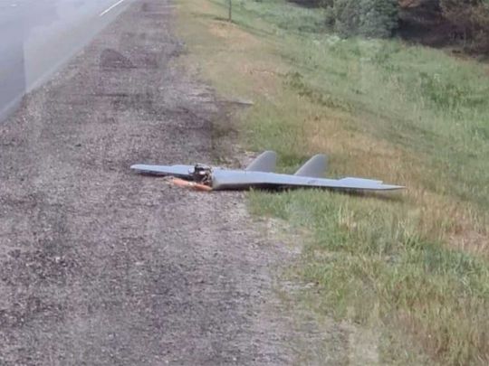 Впали на трасу «Україна»: «невідомі» БПЛА збито над російською Калугою