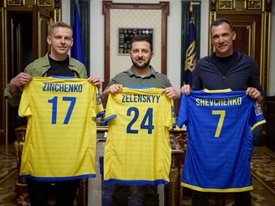 Де безкоштовно дивитися Game4Ukraine: розклад трансляцій благодійного матчу команд Шевченка та Зінченка