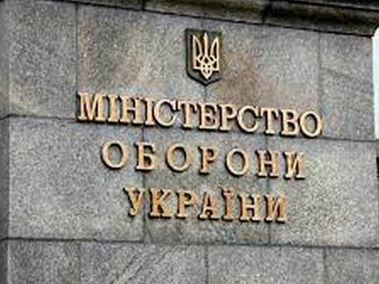 Хто й навіщо «заряджає» суспільство проти Резнікова: експерт про медіаатаки на Міноборони