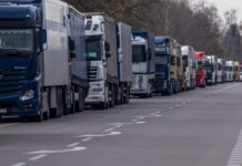 Забастовка перевозчиков в Польше: умер еще один водитель, а КПП «Дорогуск — Ягодин» снова заблокировали