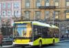 «Просто познущалися»: у Львові поліція склала протокол на пенсіонерку, яка зламала щелепу після падіння у тролейбусі