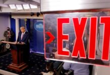 В CNN идут дебаты о трансляциях выступлений Трампа в прямом эфире