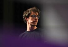 Mistral бросает вызов OpenAI и идёт на сделку с Microsoft