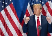 Верховный Суд США защищает избирательные права: Трамп остаётся в игре