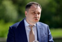 Земля горить під ногами: міністр Сольський, що оскандалився, подав у відставку