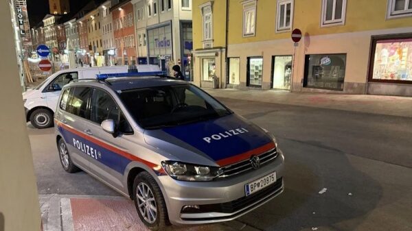 Трагедия в Австрии: нападение с ножом унесло жизнь подростка Трагедия в Австрии: нападение с ножом унесло жизнь подростка