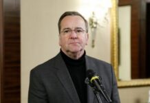 У Німеччині відреагували на пропозицію Трампа віддати путіну території