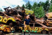 «Без ноги, у стані шоку починаю повзти. І знову міна. Мені відриває руку й розриває живіт»: історія штурмовика, який тричі ошукав смерть