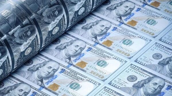 США потеряли высший кредитный рейтинг США потеряли высший кредитный рейтинг