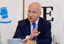 Голова оборонного комітету Сенату Чехії закликає Захід рішуче відреагувати на порушення прав людини на ТОТ