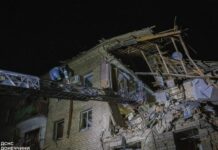 Пекельна ніч: росіяни завдали сім авіаударів по Краматорську (фото, відео)