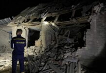В Києві «Шахед» впав посеред приватного сектору на Русанівських садах: є постраждалі та руйнування (фото)