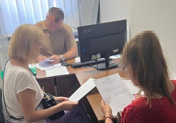 Распространяла кремлевские нарративы: в Одесской области сообщили о подозрении депутату поселкового совета