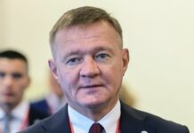 Ексміністр транспорту рф покінчив із собою в день звільнення з посади