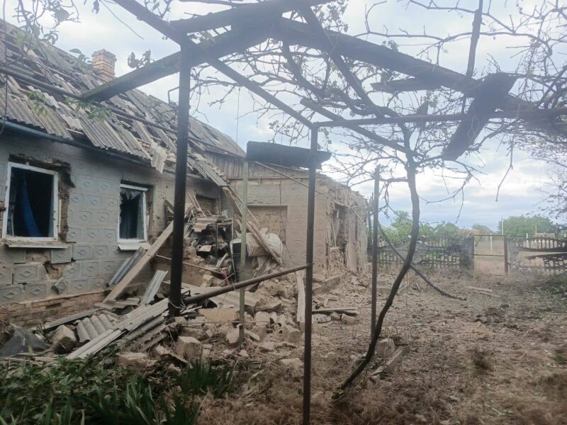 Окупанти вночі атакували Запоріжжя: є поранені, зруйновані будинки