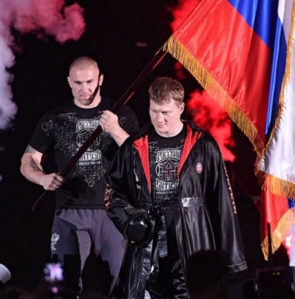 Тренер російського олімпійського чемпіона Повєткіна, який вбивав українців, загинув у Африці (фото)