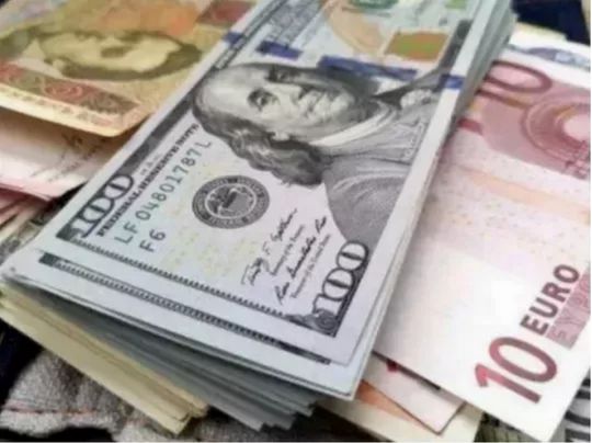 Курс долара у&nbsp;середині серпня: чому можна очікувати деяких змін на&nbsp;валютному ринку