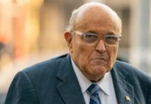 Руди Джулиани пострадал в серьезной автоаварии в Нью-Гэмпшире