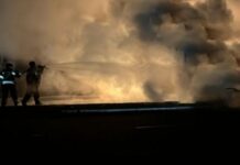 Десятки дронів атакували вночі Дніпропетровщину: в області запроваджено екстрені відключення електрики
