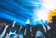 Из-за языкового скандала: в Одессе закрыли клуб Palladium
