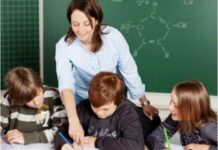 Уряд з січня на 30% підвищить зарплати педагогам