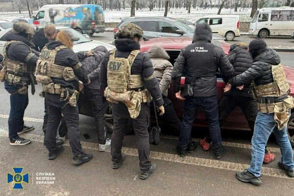 Готовили теракты в центре Одессы: СБУ разоблачила трех агентов ФСБ Готовили теракты в центре Одессы: СБУ разоблачила трех агентов ФСБ