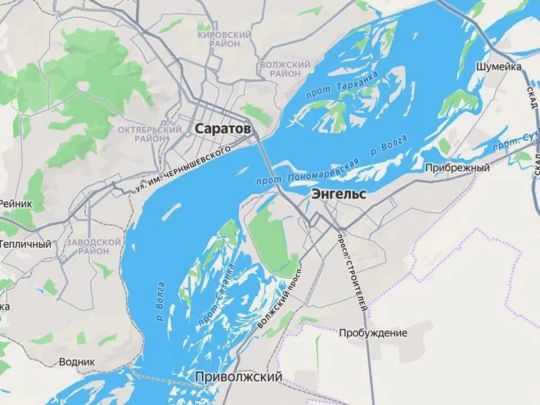 Українські безпілотники вдарили по військових об'єктах у Саратові та Енгельсі: росіяни рятували свою авіацію (відео)