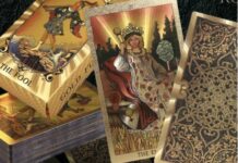 Водоліям — «Туз Мечів» і ясні рішення, Скорпіонам — «Вежа» та неминучі зміни: Таро-прогноз на 5 січня
